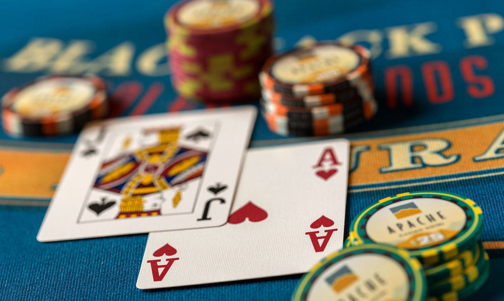 לאוטון Apache Casino Hotel מראה חיצוני תמונה